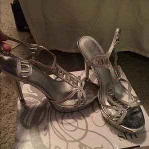 Silver GORGEOUS heels